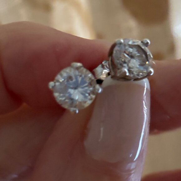 6 mm Cubic Zirconia Diamond earrings set in Sterling Silver - Picture 6 of 15